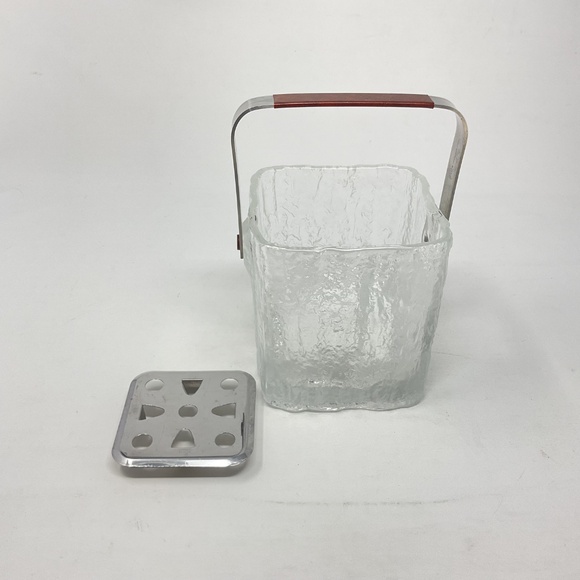Hoya Crystal Textured Ice Glacier Ice Bucket with Insert - Picture 5 of 10
